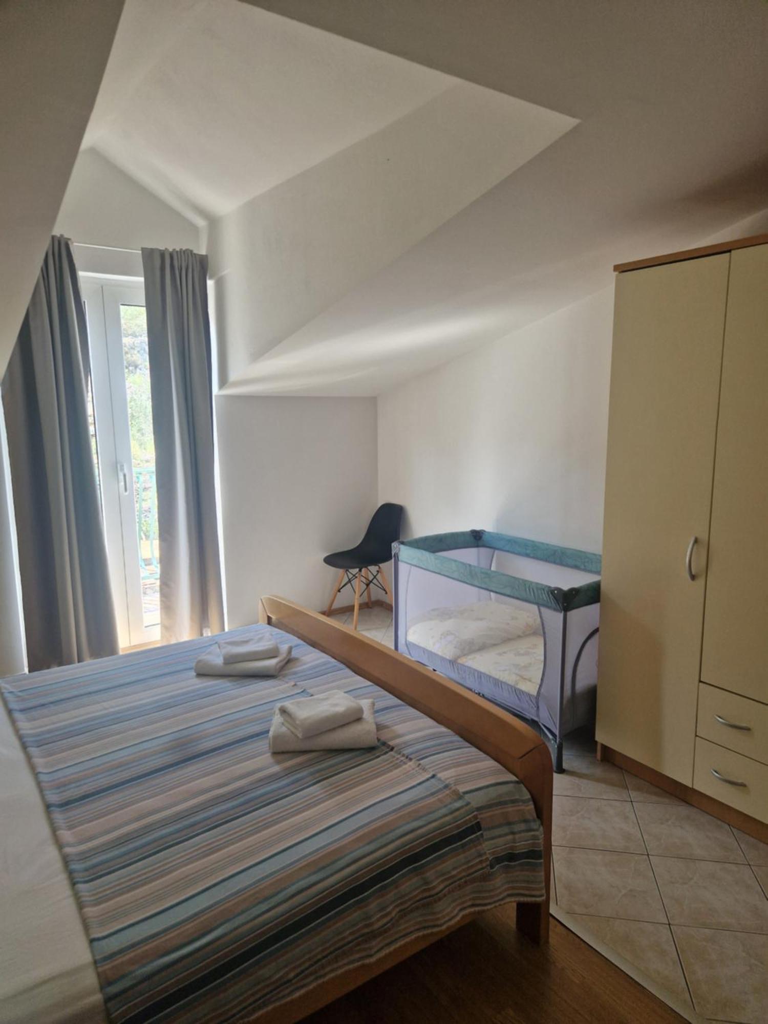 Apartmani "Ivan" Маріна Екстер'єр фото