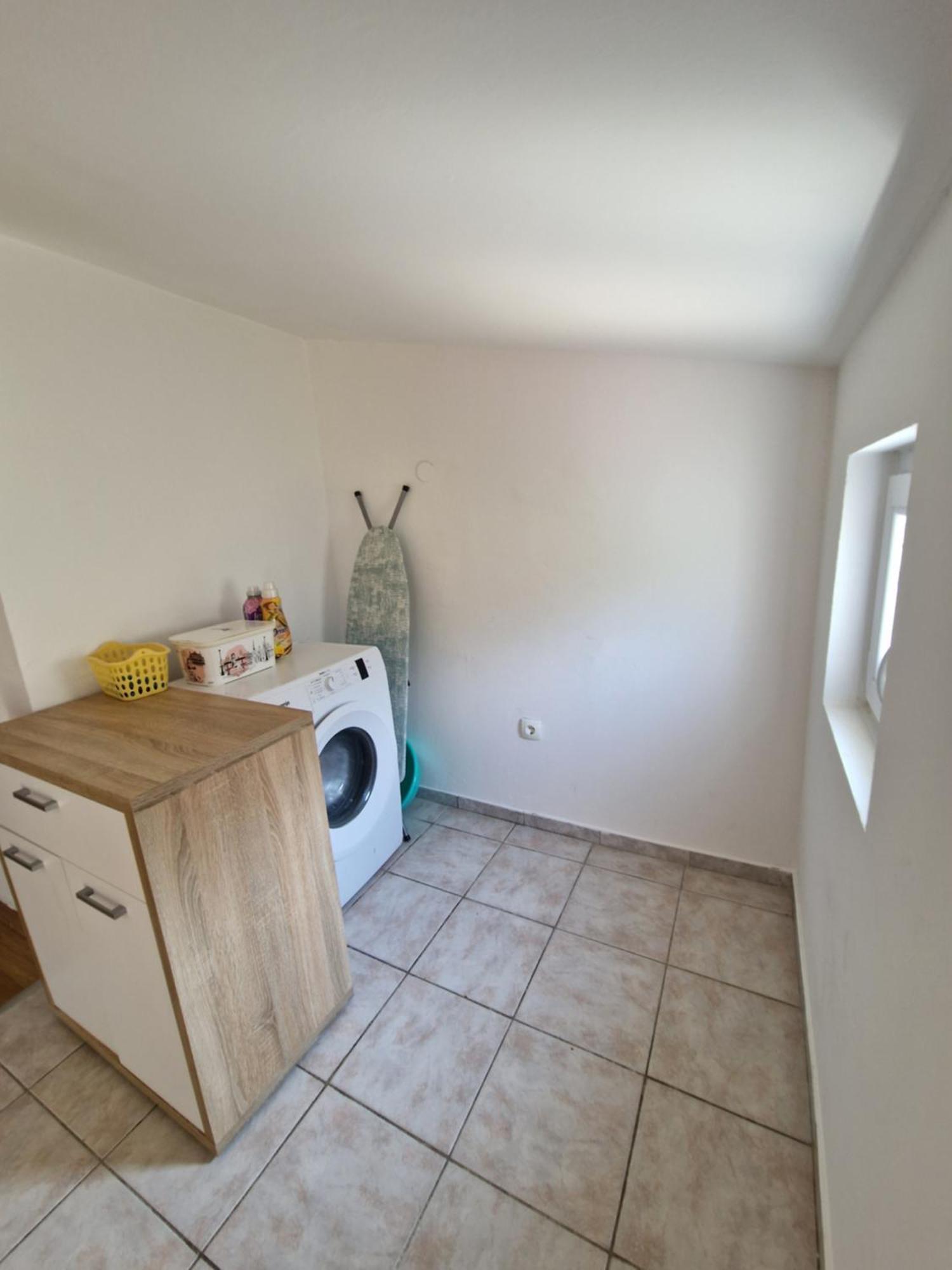 Apartmani "Ivan" Маріна Екстер'єр фото